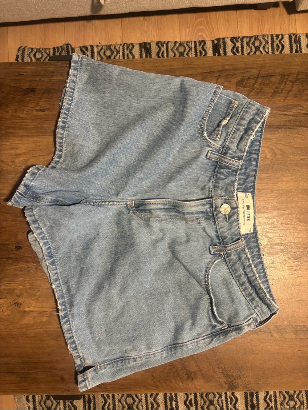 Hollister Light Wash Denim High-Rise Women's Shorts